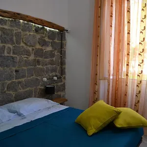https://borgo-marinaro-la-medusa-arbatax-bed-apartment.in-sardinia.net